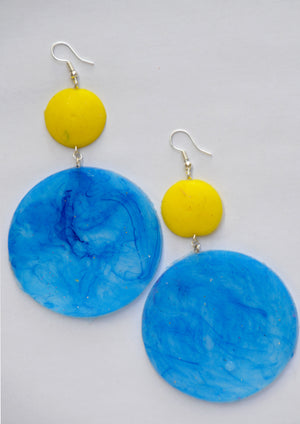 Yellow and Transparent Blue Saucers
